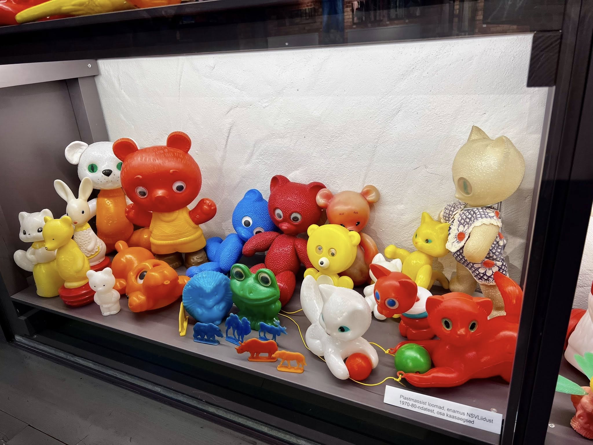 Mänguasjad Heli Männi kogust WIttensteini Tegevusmuuseumis